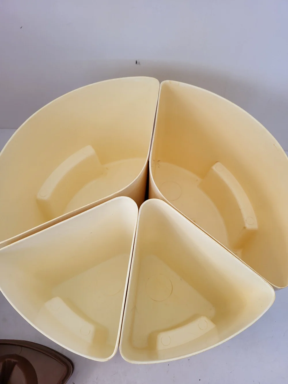 Rare 1970s Sterlite #1591 Yellow Daisy Wedge Lazy Susan Canister Set